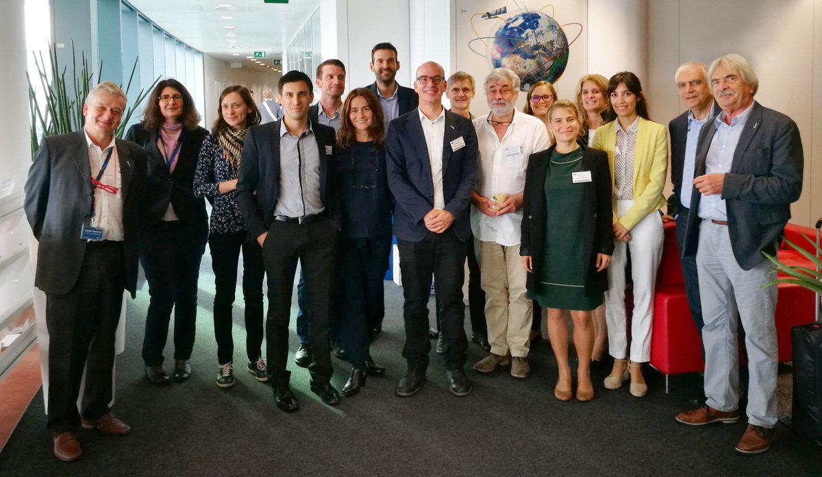 We are proud to be part of the @CopHubAC team! 

Our goal is to establish a long-term @CopernicusEU hub to consolidate and sustain the Copernicus Academy as a knowledge and innovation platform. #CopernicusAcademy #Yay