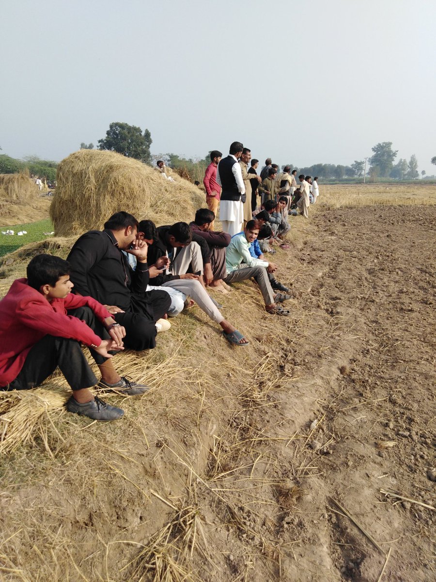People came to attend the groundbreaking ceremony in #Kartarpur district #Narowal even from the other side of the border but the villagers of the nearest village #Dodha didn't allow to attend it, @ImranKhanPTI is also a symbol of status quo