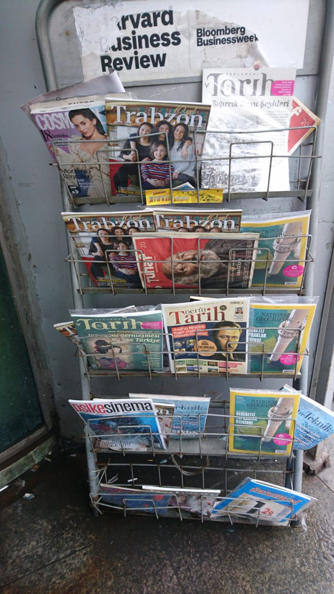 TrabzonDergisi's tweet photo. @TrabzonDergisi bayilerde. Türkiye'nin büyük dergileriyle aynı raflarda
Okurumuz ve dostumuz  @fayhan_ teşekkür ederiz. https://t.co/L8HPecknUy
