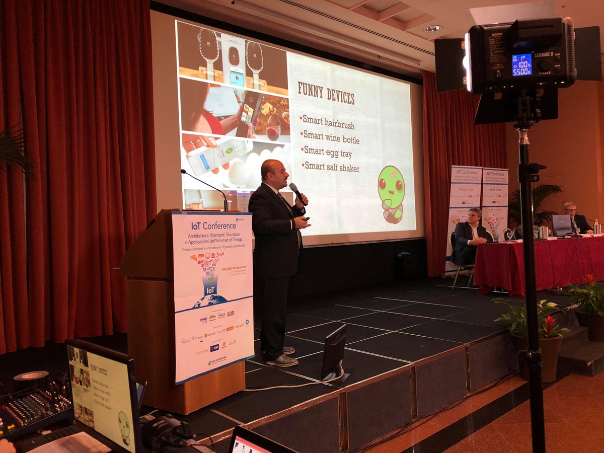 soiel_it's tweet photo. La #sicurezza per proteggere i #device #IoT . Quali le soluzioni? Ce ne parla Cristiano Cafferata di @swascan a #IoT18 a #Milano. Vieni a scoprire come proteggerti e tutelare i tuoi dati https://t.co/3lbgdQHzgO https://t.co/HXIow4iIhP