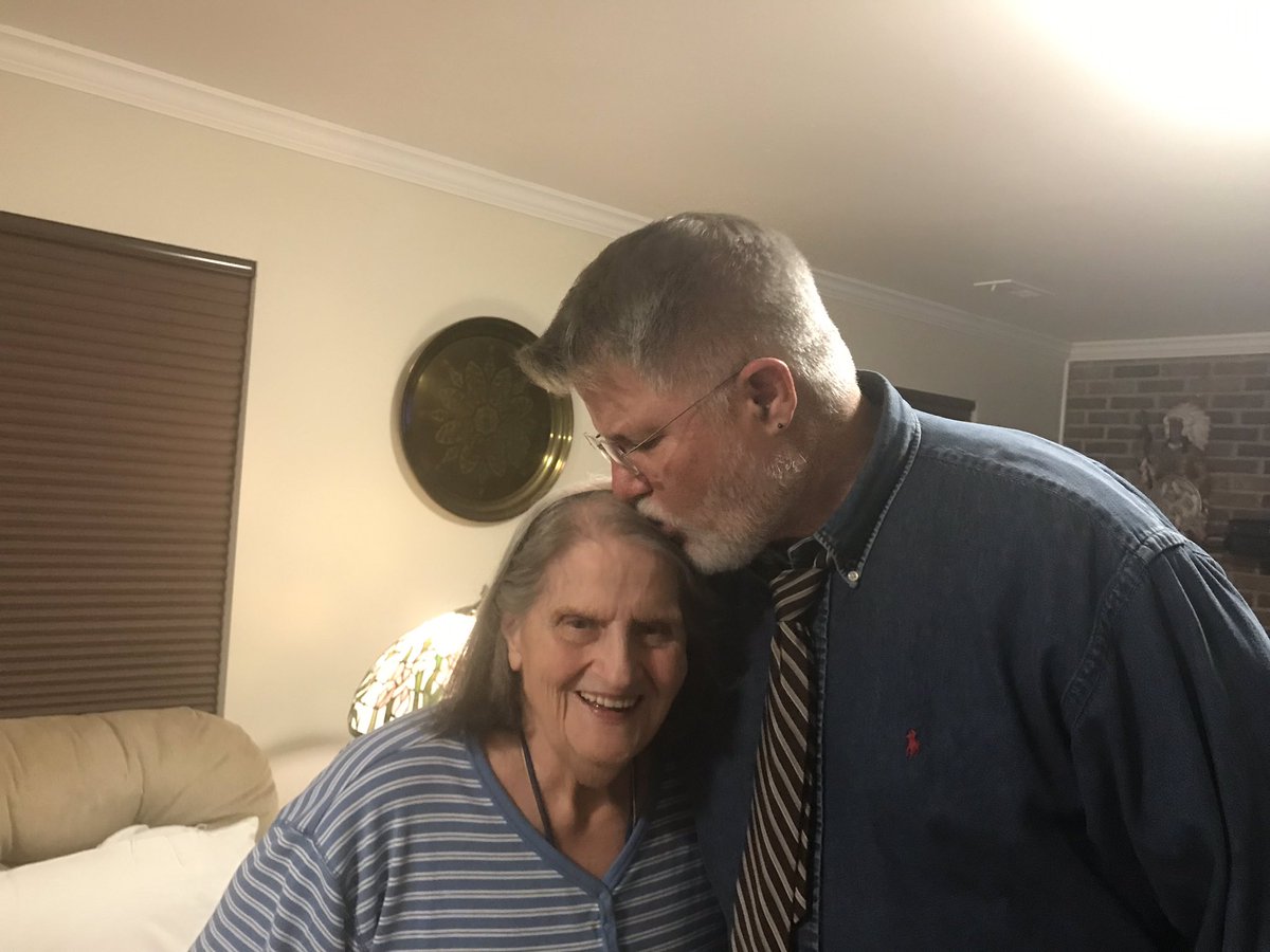joemcbrayer's tweet photo. My sweet mom https://t.co/GU4QVmPgEH