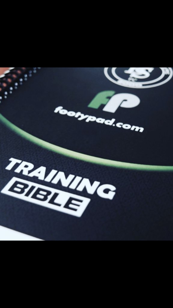 The perfect gift for a football coach this Christmas! A truly unique gift that we guarantee will be appreciated. FootyPad is for life, not just for Christmas ⚽️🙌🎅🏻