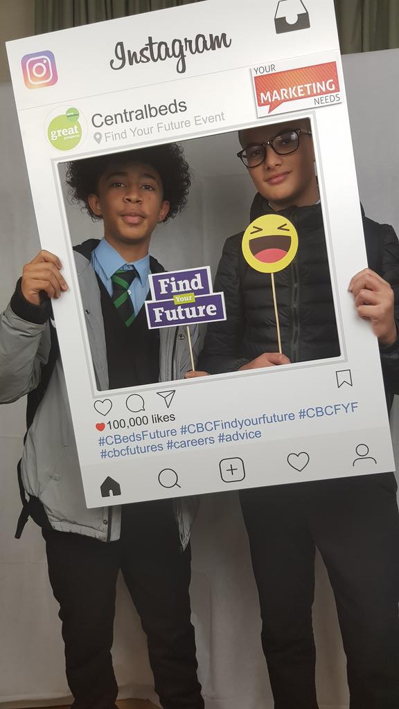 BeCentralBeds's tweet photo. Students from @mansheadacademy  taking part in our photobooth #CBCFuture #CBedsFuture @letstalkcentral https://t.co/QfVJJwz7p2