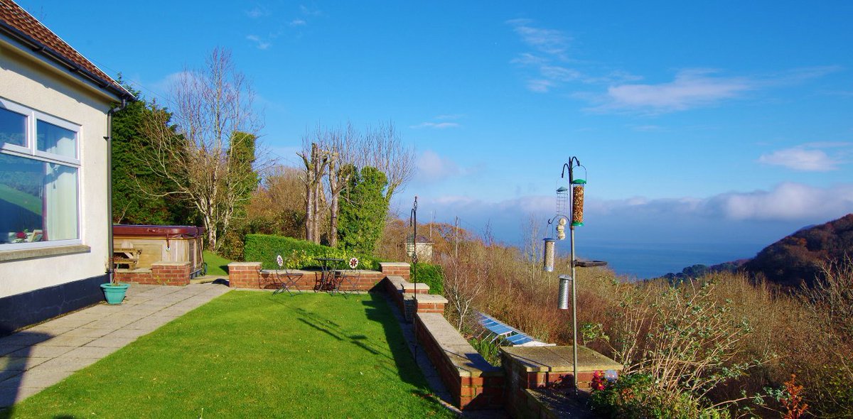 NEW ON! 4/5 bed detached house private drive,parking,garages,lawn #woodland #seaviews #lynton #exmoor #lyntonandlynmouth #dreamhome