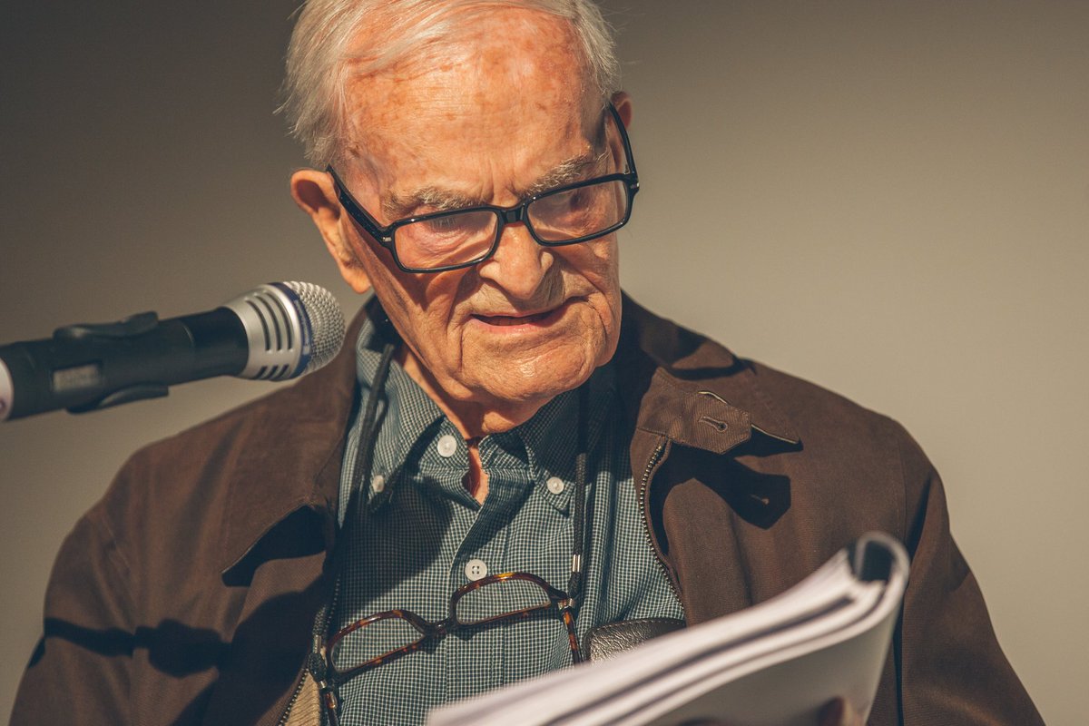 Everyone at Festival No.6 is extremely saddened to hear of the passing of the inspirational Harry Leslie Smith. Harry made his first festival appearance at No.6 in 2014, at the age of 91, when he gave an wonderful, life affirming talk. RIP Harry x