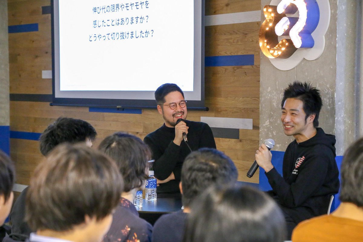 GoodpatchTokyo's tweet photo. Q. 自分の仕事を一言で表すと？✍️
櫻田さん「ストーリーを作る人」
柿迫「デザイナーのデザイナー」 #Newspatch https://t.co/zthRJUuGOL