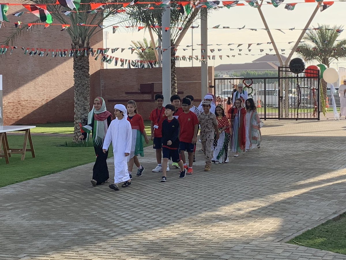 mrhollidayteach's tweet photo. Wonderful National Day celebrations at @KingsNadAlSheba! Eid Watani Saeed 🇦🇪 #NationalDay47 #mydubai #UAENationalDay https://t.co/jbKza5UdQB
