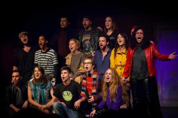 leone__studio's tweet photo. 4 años de #Rent: Una experiencia única para todos los artistas que participaron 💚
#RentElMusical @RentElMusical #nohaymasquehoy #teatromusical #mallorca https://t.co/tWZNmfVscT