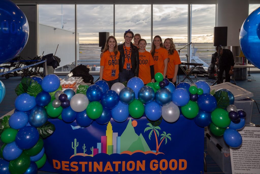 TheAirchive's tweet photo. .@JetBlue unveiled yet another special livery, this time lined up with its 2nd annual #CheckInForGood contest. 

50 winners volunteered on “Destination Good,” a four-day service trip to the Dominican Republic.

https://t.co/K63bgSPPUI https://t.co/tn23mw78R7