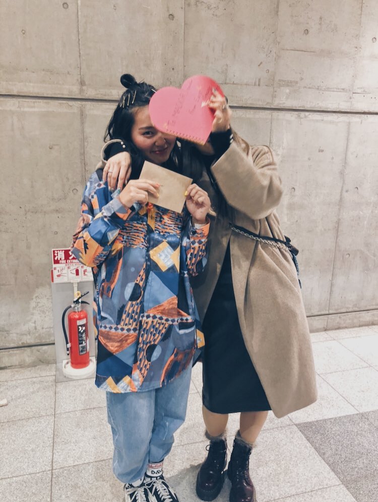 anrillyn's tweet photo. DANCE NATION'18
.
あえてのこの写真📸(笑)
.
大好きです、って、書きすぎてるから
直接言えるように
練習しておきます💌🤫(笑)
.
出逢ってから
もう9年経ったんだな〜
出逢えてよかったです、本当に
.
#DanceNation2018 #avex #eastcrazyeyes https://t.co/ag1gXJFzRk