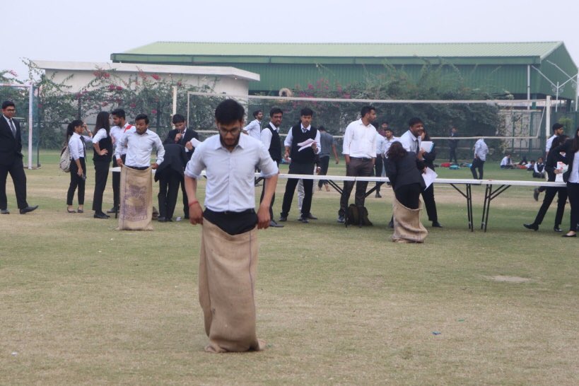 imsuc_campus's tweet photo. The Mathemania Club of IMS Ghaziabad (University Courses Campus) organized an activity ‘MATHSACK’. Students participated with full zeal and enthusiasm
and winners were awarded.
#imsghaziabaduniversitycoursescampus
#mathematicsactivity
#CEGRawarded
#CIACawarded https://t.co/WXHPzpKtOZ