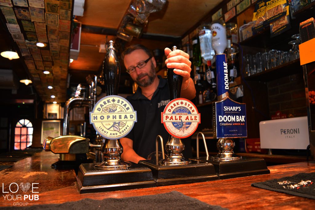 Pubs In Hampshire For Christmas - The Blue Bell Inn Emsworth Christmas Raffle 19/12/2018 ! - loveyourpub.co.uk/pubs-hampshire…