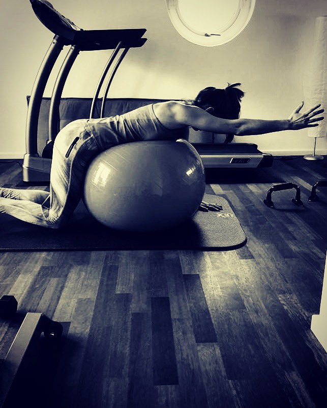 juliagoerges's tweet photo. Anzeige/Werbung

fine tuning with #Medreflexx during my preseason... 💪 #teamjule https://t.co/vRp8Enq8Xj