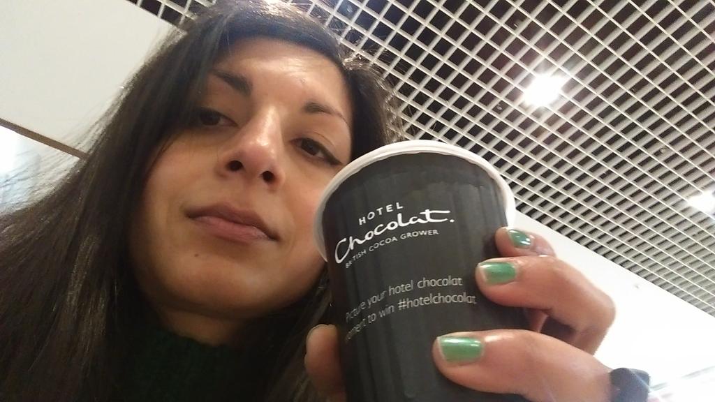 My moment of <a href="/HotelChocolat/">Hotel Chocolat</a> bliss (hazelnut drinking chocolate, if you're asking) and the 3 selfie journey to get there.. #hotelchocolat #nostrilshotsarenevergood