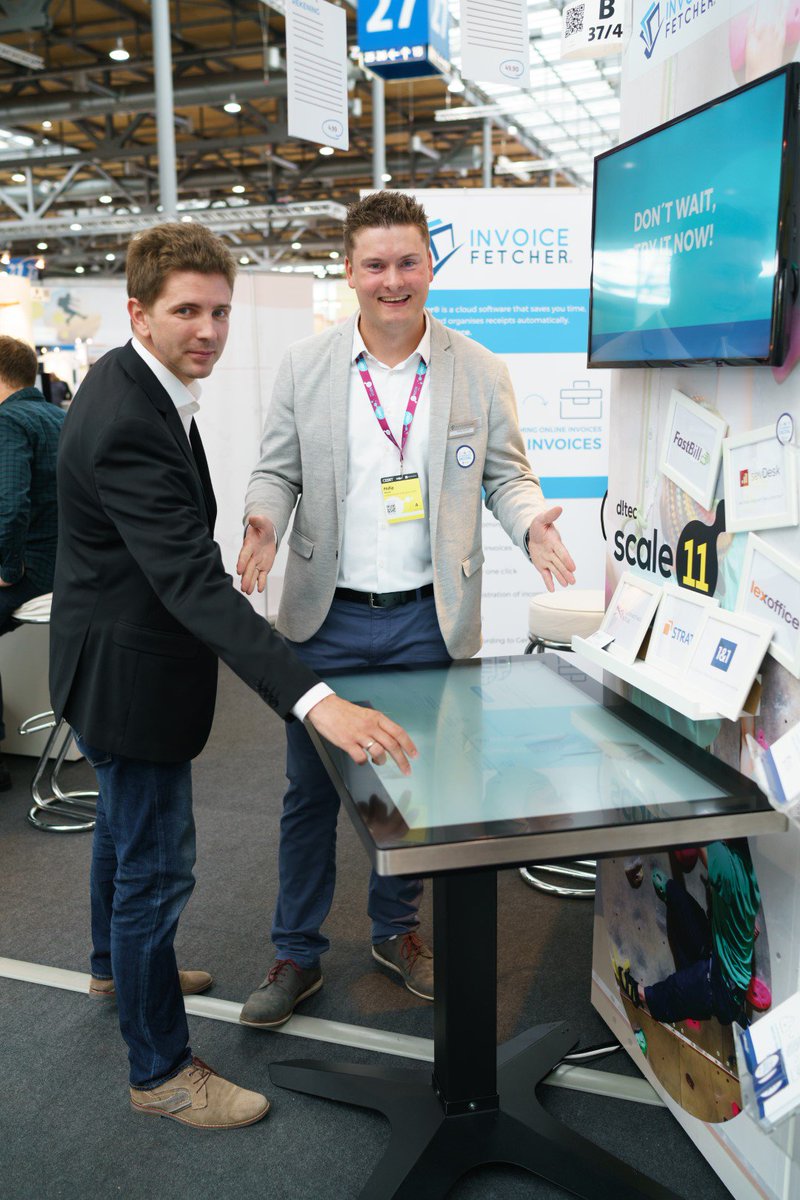 #byebyecebit Eine Ära geht vorbei. 2017 feierten wir auf der <a href="/cebit/">Cebit</a> unseren Marktstart. 2018 legten wir nochmal nach. Die @CEBIT wird eingestellt und wird uns in guter Erinnerung bleiben! Danke für die tollen Geschäfte, Kundenkontakte, den Spaß und die Messepartys!