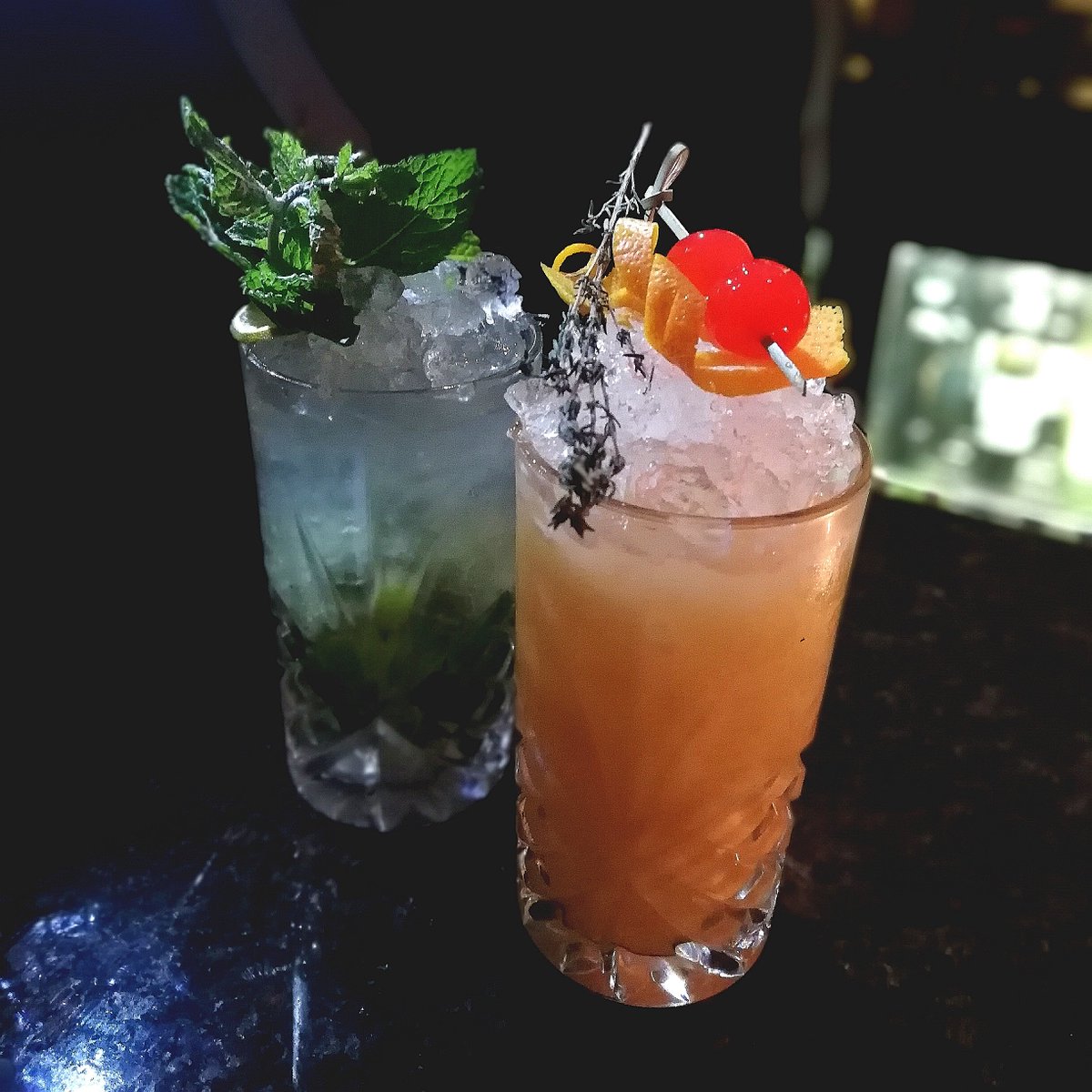 All you need is love and cocktails!😍😍🍸🍹🍸 #mojitotime #nevertoolateforcocktails #mocktail #sottosottouk #sottosottobath #italy #italianrestaurant #bath #uk