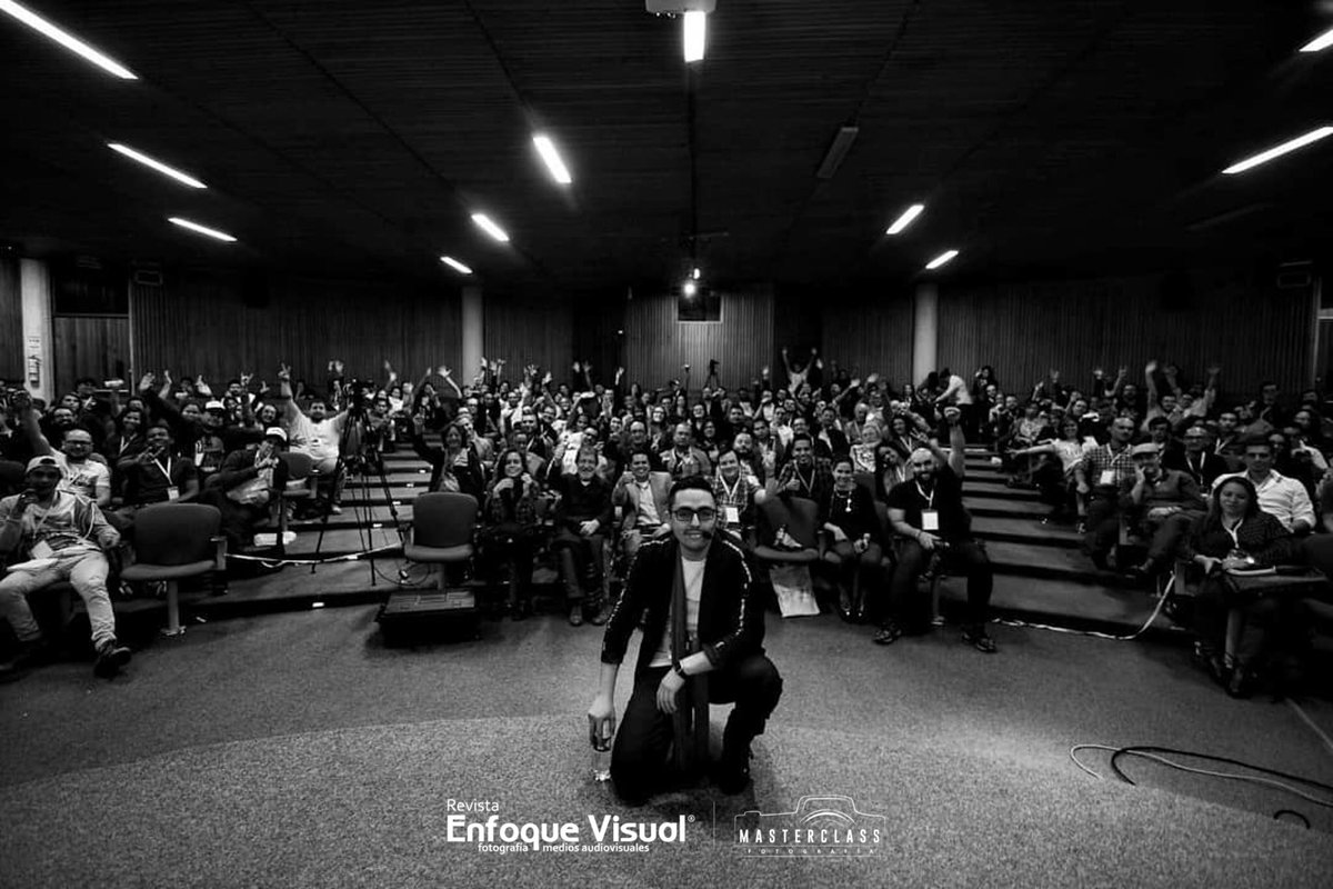 GermanRuizPhoto's tweet photo. Gracias por la invitacion @RevistaEnfoqueV fue un placer compartir escenario con grandes maestros!!!
#XPhotographer #Workshop #Fujifilm #XT3 #EncuentroFotográfico2018 #VivoMasterClass #RevistaEnfoqueVisual #Profoto #TetherTools #Microsoft #Surface #ProfotoBTS #FlashMatters https://t.co/zYIq80lfwV