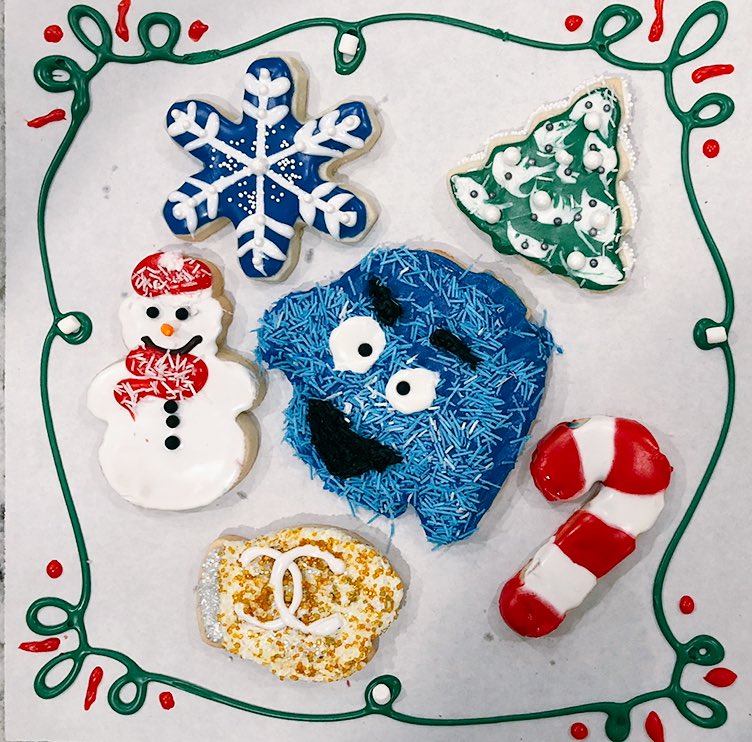 rodmoose's tweet image. Mason Cookie Challenge Winners
#pictureoftheday #CookieChallenge #motivation #inspiration #cookies #baking #decorating #holidays #snowman #mitten #candycane #tree #christmas #snowflake #sweater #cookiemonster #recipe #holidays #december #chanel #carllagerfeld #design