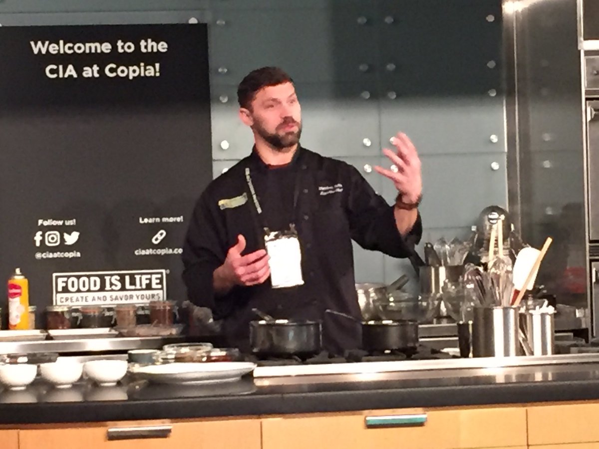 pollock4schools's tweet photo. Learning about the next spice trends for Gen Z with Chef Matt Poling.  Watch out sriracha, here comes gochujang, piri piri and harrisa! ⁦@chefmattk12⁩ ⁦@CIALeadership⁩ #CIAHealthyKids ⁦@SchoolLunch⁩ ⁦@TeamNutrition⁩ https://t.co/NGz4173TEG
