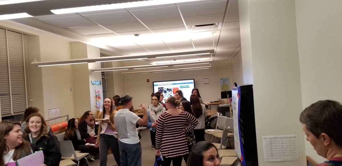 newpaltz_grad's tweet photo. Last night's Literacy Apply Now Event was a success! Where students got to learn more about getting their Master's and obtaining a Literacy Specialist Certification in only 3-6 semesters! #npgrad #npsocial #nphawks https://t.co/wXwh35MIUm