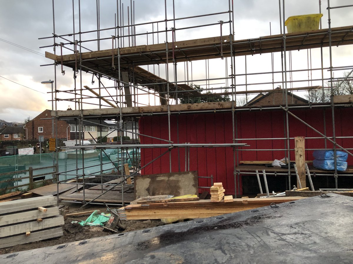 orangedsuk's tweet photo. Works progressing really well on our Towngate site in Mirfield with the timber frames commenced on plots one and two for Armitage Developments.
#mirfield #construction #newhomes #contemporary #investment #huddersfield #armitagedevelopments #yorkshire #leeds #wakefield https://t.co/hQ3RdZzkw7