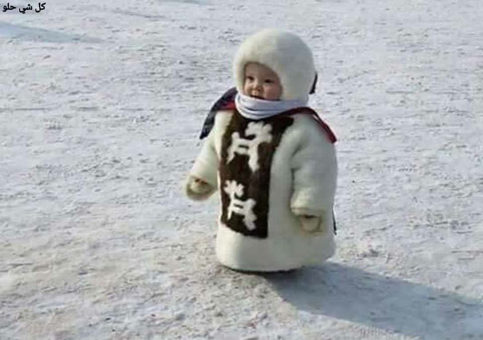 شكل البنت القصيرة بالشتوية...😂😂💙