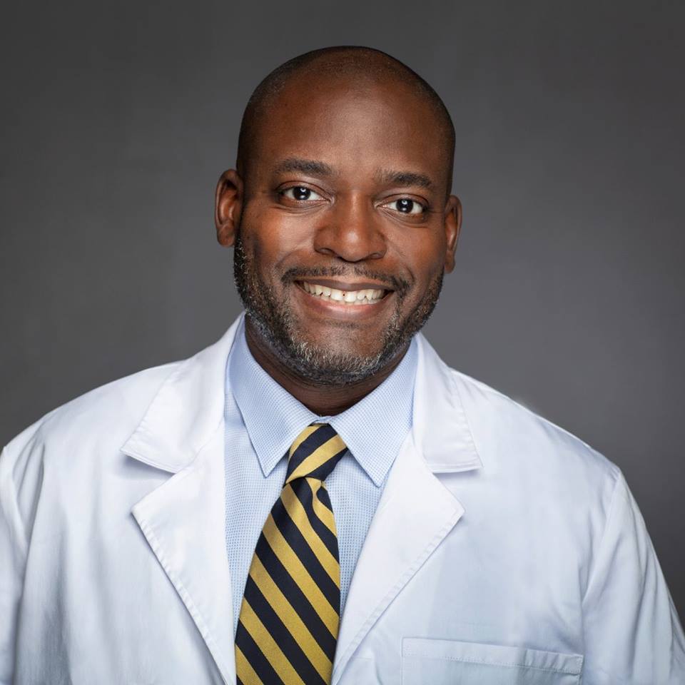 woodlyfanda's tweet photo. Got aching feet or bunions?
Today is ask Woodly Wednesday!
Drop a question below for Dr. Woodly and find relief from aching feet.
#askdrwoodly #footdoctor #doctoroffeet #bunions #relief #askadoc #askadoctor #doctortips #footdoctortips #foottips https://t.co/LeCkS2M9Om