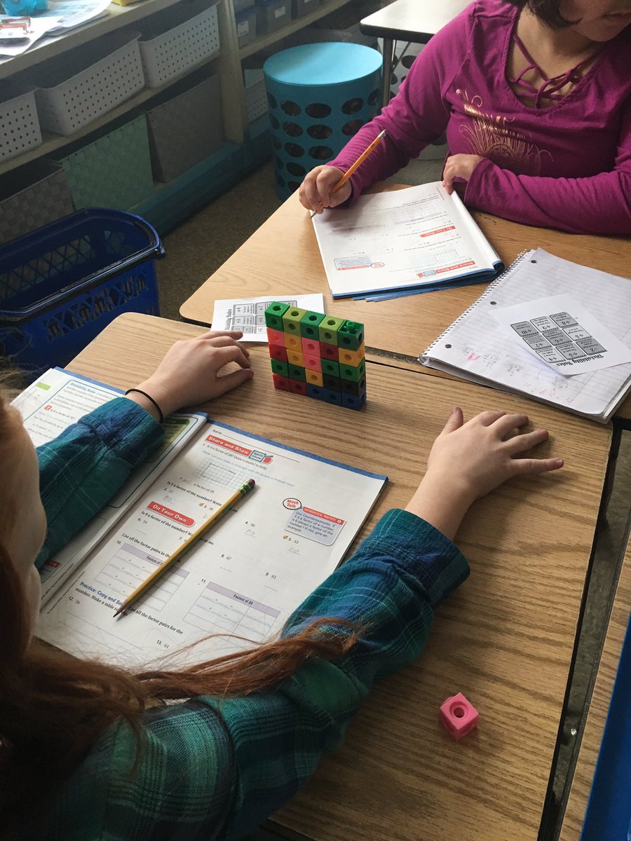 Mrs_Bozard's tweet photo. G4 using tiles and cubes to model factors! #handsonlearning #visuallearning #mathwithmissdini #LeopardsDen #MTPSPride @LincroftSchool https://t.co/wxXWZKlSPi