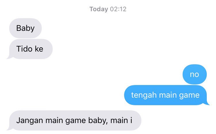 xpenx187's tweet photo. Real gamers problem. https://t.co/wUOLAsA1X7