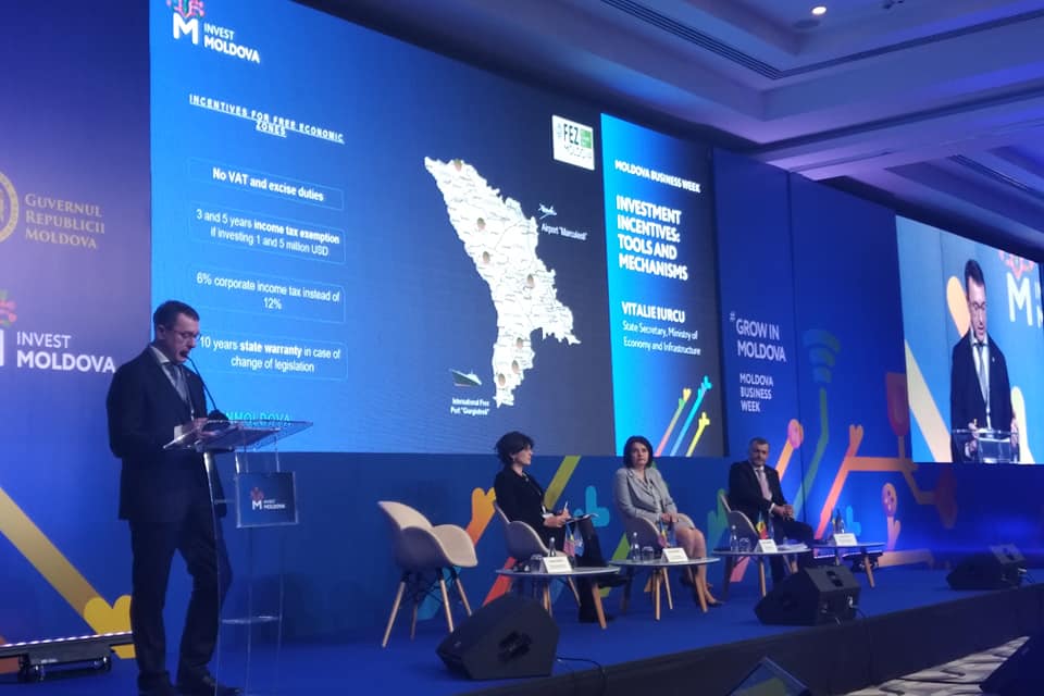UNDPMoldova's tweet image. #GreenCity Lab #psilab talks about opportunities for investment in #innovative solutions for #smart urban development at #Moldova #Business Week 2018.