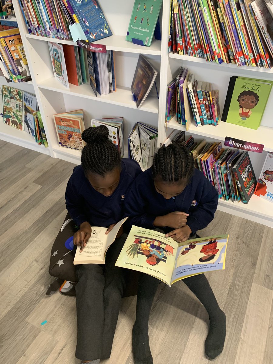 KaizenPrimary's tweet photo. Year 5 are spending some time in the reading space this afternoon exploring all the fantastic new books that we have! #welovereading #ekotrust #readingforpleasure https://t.co/GtTXJ2lqxG