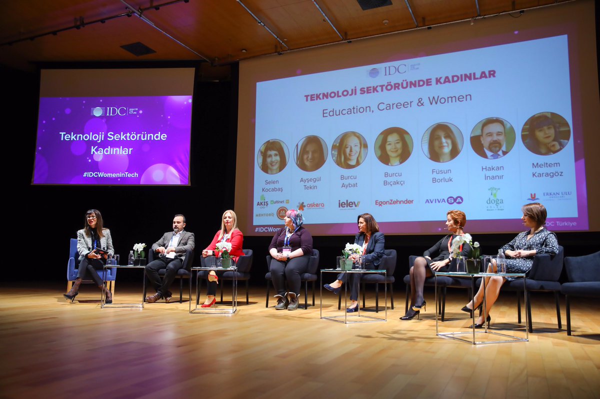 hakaninanir's tweet photo. Bugün @IDC_Turkiye tarafından düzenlenen Women in Technology #IDCWomeninTech Konferansında, özel eğitim sektörünün lideri  @DogaOkullari olarak kızlarımızın teknoloji eğitimi için yaptıklarımızdan, #dogatech ve #dogascitech den, geleceğimizin teminatı çocuklarımızdan konuştuk https://t.co/HdcUPBOgO3