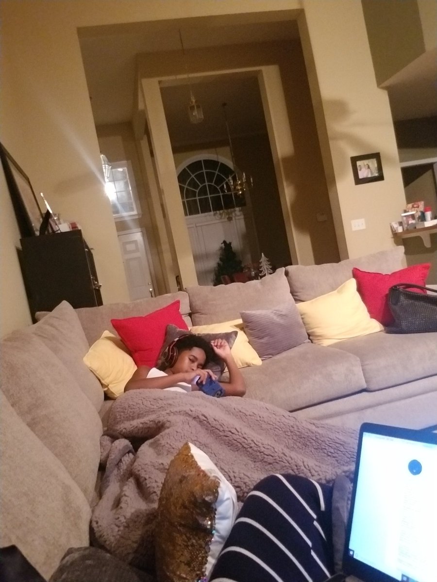 atlantawrapdiva's tweet photo. He's a teenager now. So anytime he wants to share my space im all in. Love this kid with ALL that is in me #onlyson #onlychild #SlimGoodie https://t.co/IErTDSug0o