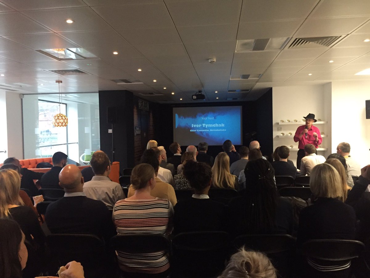 duncan_liddle's tweet photo. Really enjoyable @LeedsBID @bettakultcha event at the wonderful @SeduloLeeds offices. Anyone not been to one of these should look out for the 2019 schedule #InformalNetworking #crackinglunch #superbvenues https://t.co/hlOhEajFVk