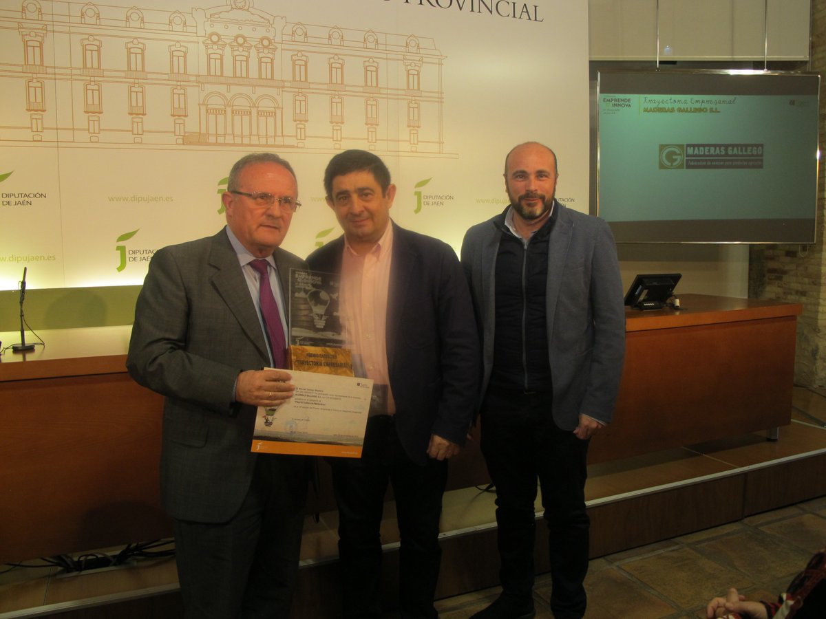 Maderas Gallego S.L. ha recibido el reconocimiento a su “Trayectoria empresarial” en los 19º Premios Emprende e Innova de <a href="/dipujaen/">Diputación de Jaén</a>