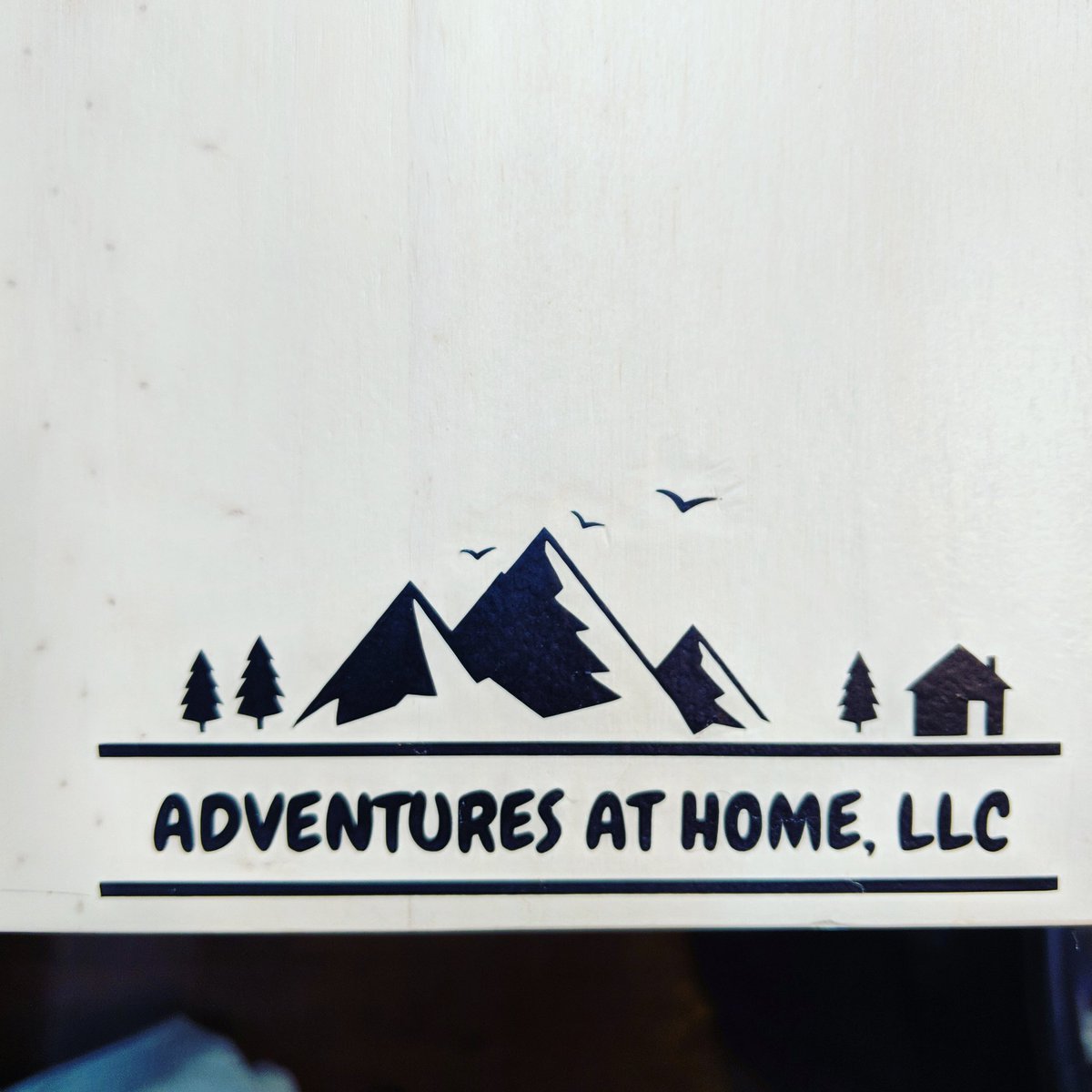 Advntrs_At_Home's tweet photo. Our logo looks pretty great cut out on the Cricut! Stay tuned to see the finished sign we put this on the back of!

#cricut #woodworking #wood #Logo #DIY #doityourself #HowTo #adventures #advntrs_at_home https://t.co/nlc8Pypa69