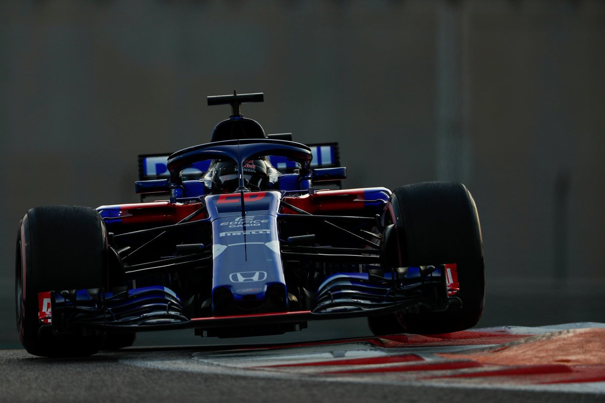 Honda Racing F1 So That S That The 18 F1 Season Has Come To An End Kvyatofficial Clocked Up 155 Laps In The Str13 To Round Off The Year We Ll