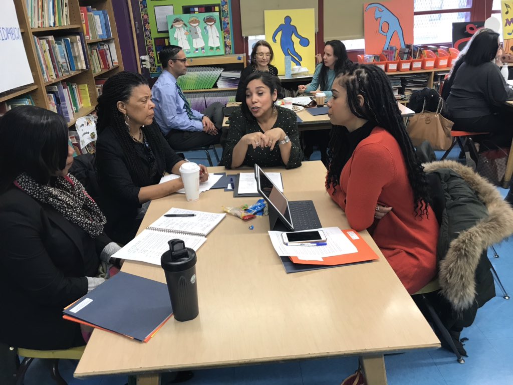 SuptWinnickiD14's tweet photo. Chancellor’s Priority: develop people and leaders @NYCSD14 Assistant Principals’ conference. 2nd PLT on Prevention and Intervention with Kira Bonn @BklynNorthFSC @SuptKarenWatts @CWATSONHARRIS https://t.co/7XsqxWiEUc