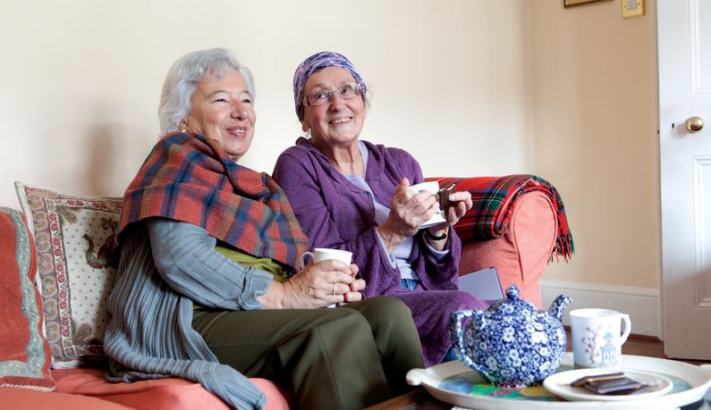 For many of us, increased heating bills can make #winter an expensive time of year. With colder weather not far away, here are some tips on how you could save money by getting your home ready for winter: bit.ly/2SgpWXw #WednesdayWisdom