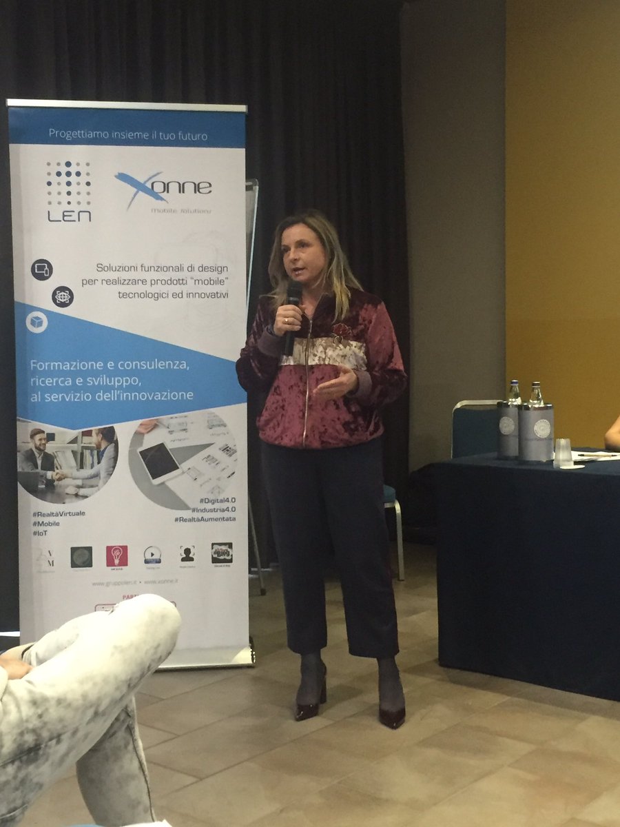 I saluti al convegno dell'Assessore Seletti: l'innovazione tecnologica nei servizi educativi del <a href="/ComuneParma/">Città di Parma</a> ha portato a un grande risparmio dei costi e ottimizzato il lavoro #AdiferParma