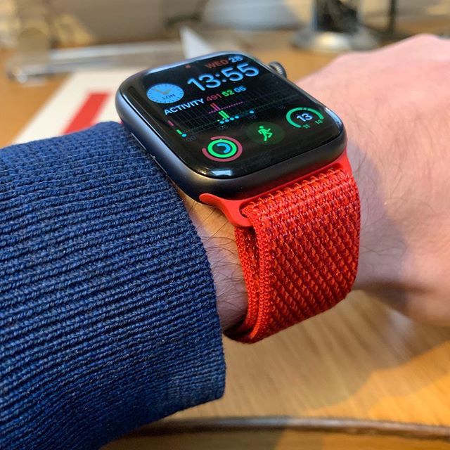 red sport loop