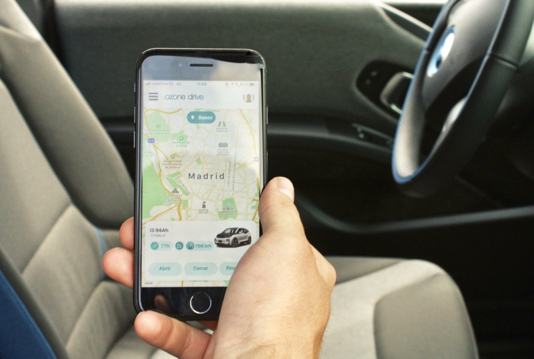 OzoneDrive's tweet photo. Wanna switch?

You just need to create a user in our app in order to start using Ozone Drive.
After submitting your documentation, you will be ready to enjoy the most #powerful, #innovative and #genuine #drivingexperience .

Make a reservation, #unplug and #drive . Try it! https://t.co/WVVBoFIJlh