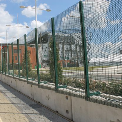 zaunlimited's tweet photo. Make sure to check out our stand at @ISExpo18 to find out all about our surface mounted HVM fencing systems. We're at #StandF41 with @hc_security @TSPProjects @HarperChalice #InternationalSecurityExpo #perimetersecurity #perimetersecuritysystems #hostilevehiclemitigation https://t.co/ZnximxDwG3