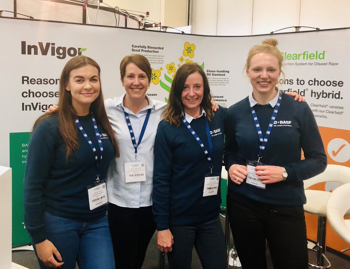 Jane_S_Kitchen's tweet photo. Having a great day at @CropTecShow #CropTec18 talking #OSR, #ClearfieldOSR and #FitFastStrong Invigor with our new colleagues. Come say #hello 👋 at stand 61, hall 1 https://t.co/4qstxQ1GqN