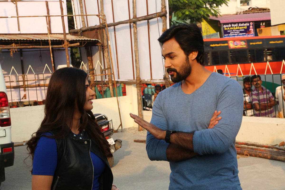ChennaiTimesTOI's tweet photo. The pooja of @Nafeez_Arav and @iamashimanarwal's #RajaBheema was held in Pollachi today https://t.co/oIRqfuE22C