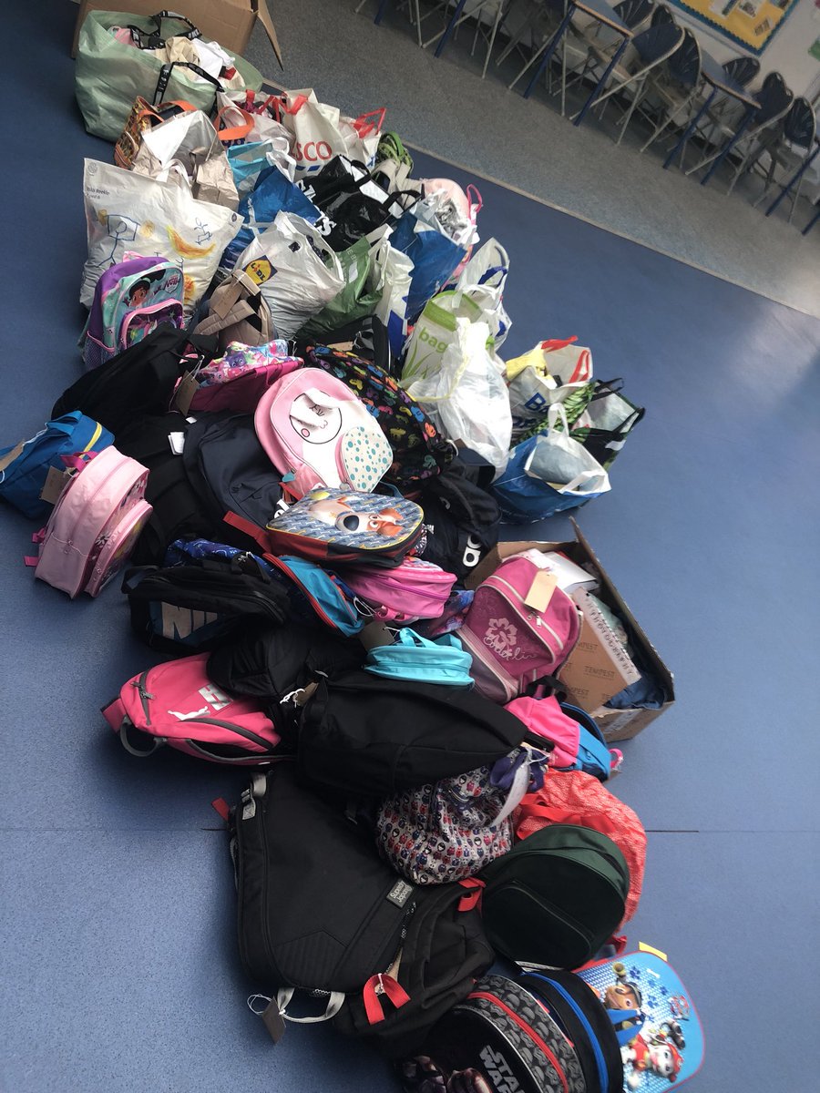 MarysMeals's tweet image. Big thanks to the amazing pupils at St Andrew’s and St Francis Xavier’s primary schools in Falkirk, Scotland, who joined forces to support #TheBackpackProject! Find out how you can get involved too: bit.ly/2sMVsjn