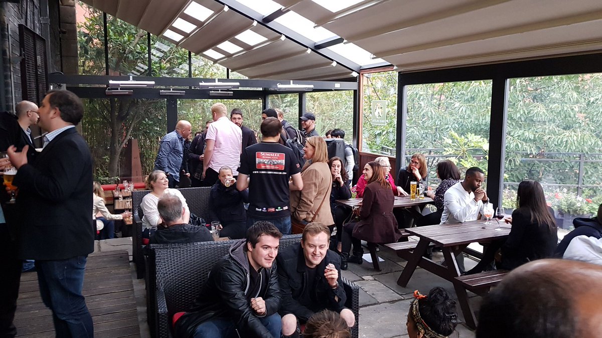 BizConnectMag's tweet image. Join us for the next  First Friday #Connectworking @FirstFridayCon @Eagle_Labs_MCR in association  with @4EVERManchester with gr8 #business people of #Manchester book here eventbrite.co.uk/e/first-friday…
4pm till 6pm