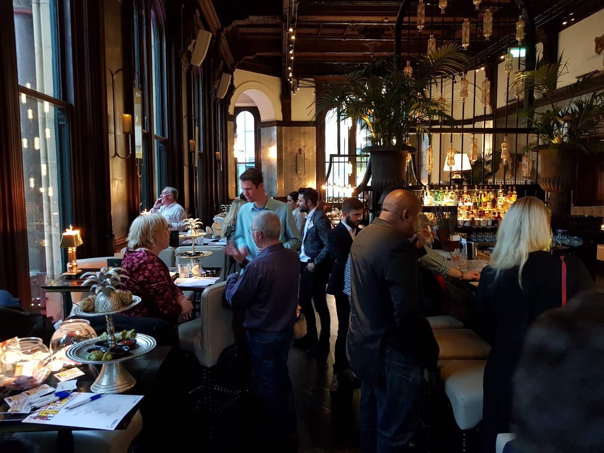 BizConnectMag's tweet image. Join us for the next  First Friday #Connectworking @FirstFridayCon @Eagle_Labs_MCR in association  with @4EVERManchester with gr8 #business people of #Manchester book here eventbrite.co.uk/e/first-friday…
4pm till 6pm