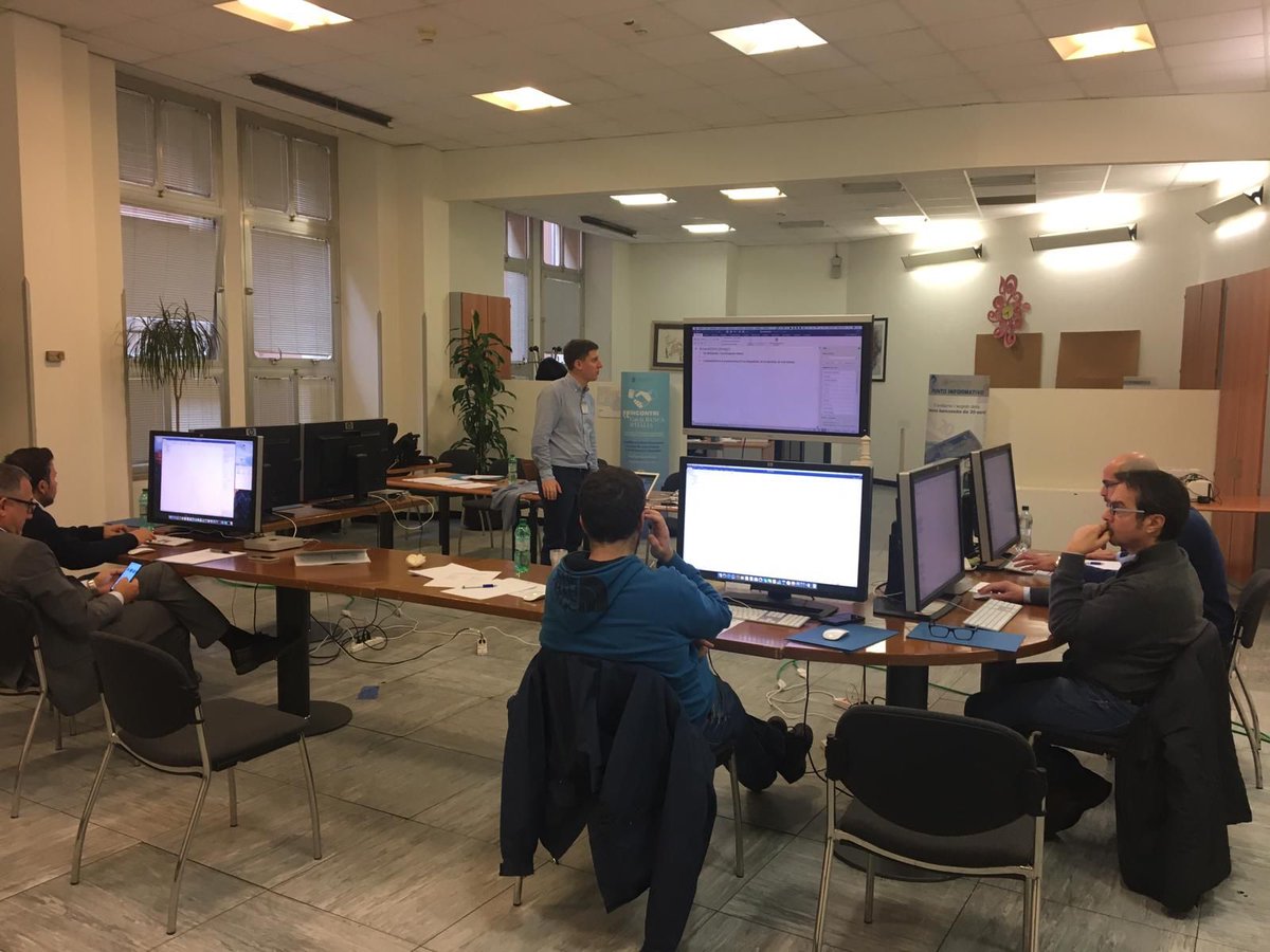 This week we are at the Bank of Italy for training on how to create born accessible EPUBs and PDFs with Word and InDesign

For <a href="/FondazioneLIA/">Fondazione LIA</a> with <a href="/NinusC85/">Antonino Cotroneo</a> and <a href="/elisamolinari/">Elisa Molinari</a>