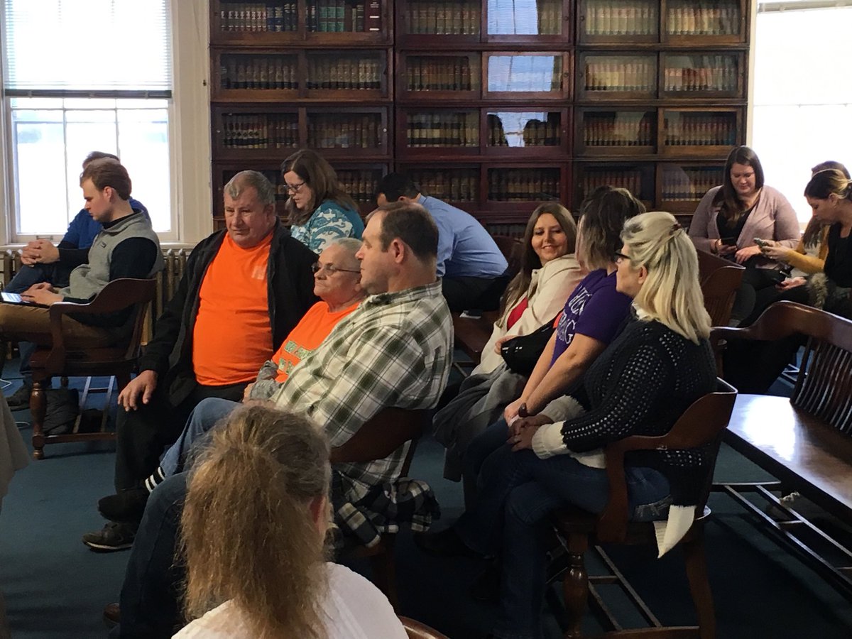 Rhoden family members wait for arraignment of George Wagner IV in Pike County Common Pleas Court.  ⁦<a href="/WCPO/">WCPO 9</a>⁩